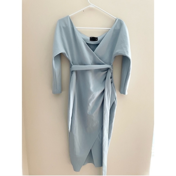 Asos DESIGN wrap tie dusty light blue midi dress - Picture 5 of 9